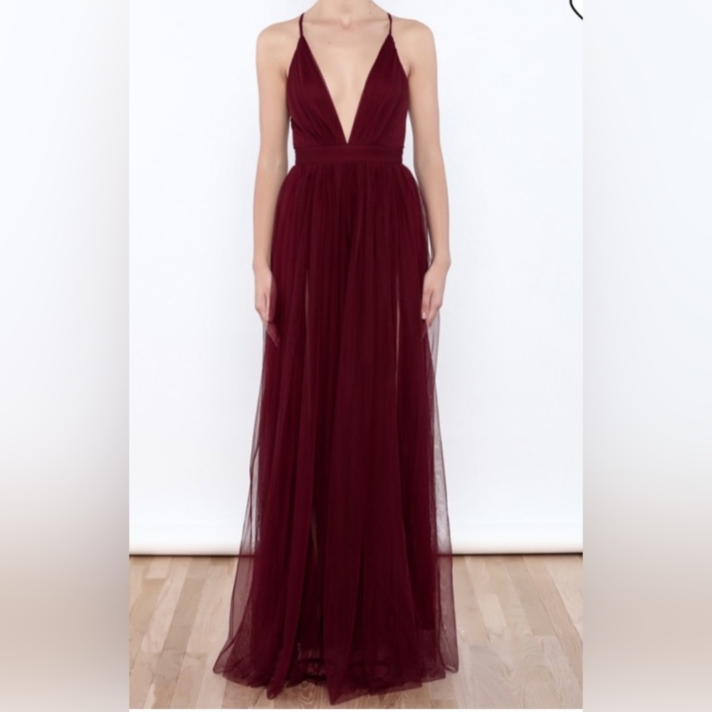 LUXXEL Tulle Pleated V Neck Maxi Dress M Whimsy Burgundy Prom Wedding Fairy